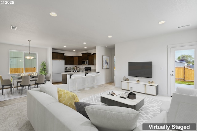 469 N 35th, Springfield, OR 97478 - living area with recessed lighting and baseboards
