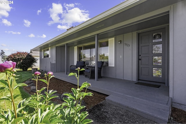 5323 Verda Ln, Keizer, OR 97303 - doorway to property with board and batten siding and covered porch