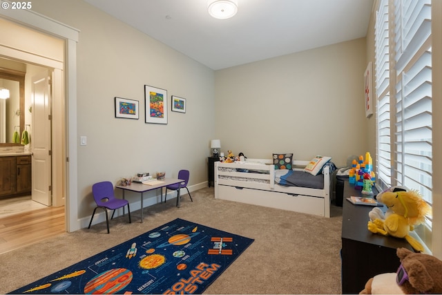 view of carpeted bedroom