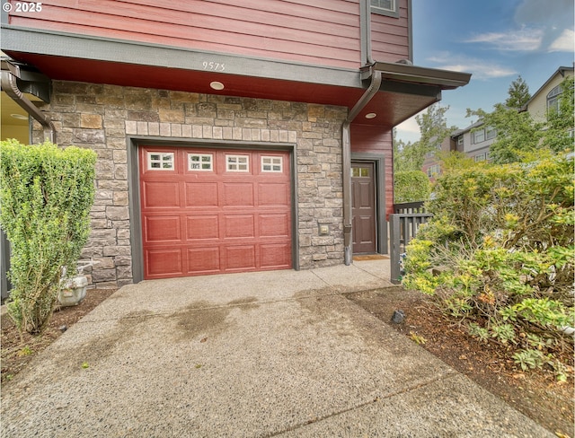 9575 SW Tephra Ter, Beaverton, OR 97007 - garage with concrete driveway