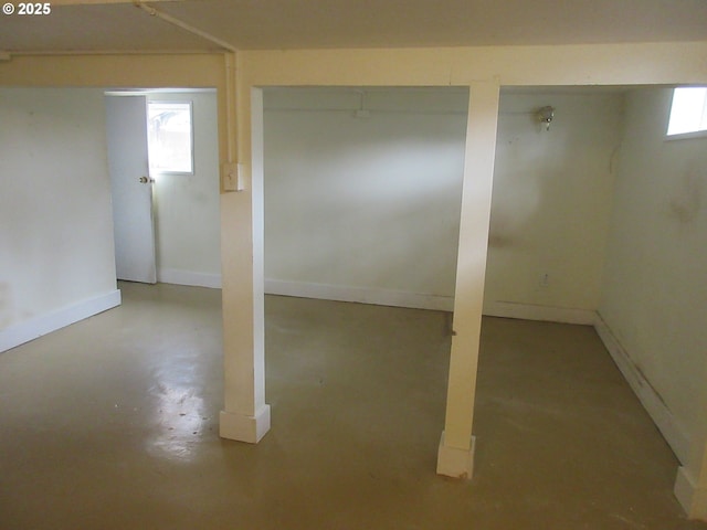 328 6th Ave, Seaside, OR 97138 - below grade area with baseboards