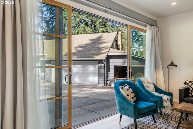 27650 SW Canyon Creek Rd, Wilsonville, OR 97070 - entryway featuring recessed lighting