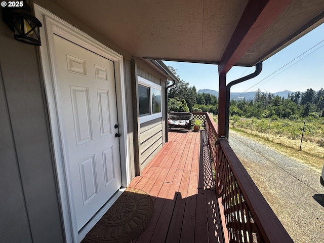 77668 Dugan Ln, Cottage Grove, OR 97424 - deck featuring a mountain view