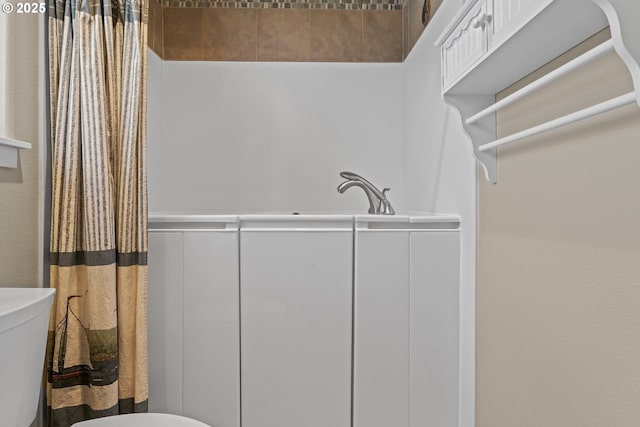 1249 Zebrawood St, Florence, OR 97439 - bathroom with toilet