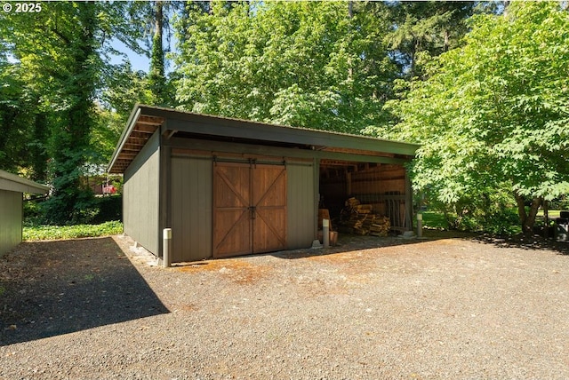 2517 Wild River Dr, Roseburg, OR 97470 - view of outdoor structure with an outbuilding
