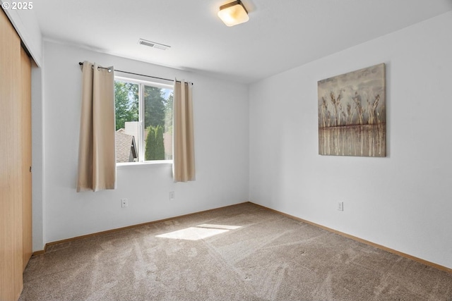 15205 NE 47th St, Vancouver, WA 98682 - carpeted empty room with baseboards