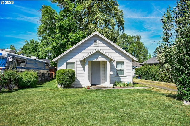 335 Marie St, Medford, OR 97504 - view of bungalow-style home