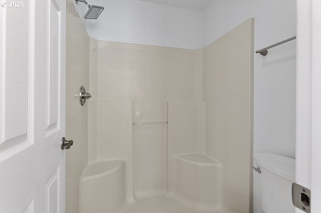 3317 SW Eastwood Ave, Gresham, OR 97080 - full bath with toilet and a shower