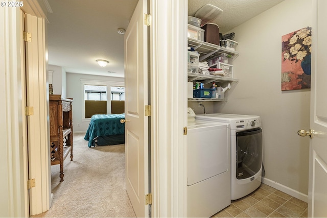 8867 SE 13th Ave, Portland, OR 97202 - laundry room with independent washer and dryer and baseboards