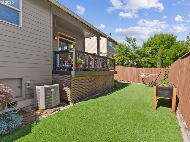 5703 SE 10th St, Gresham, OR 97080 - view of yard with a wooden deck
