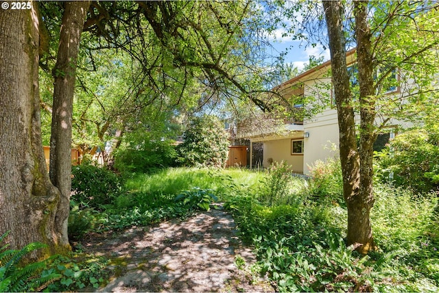6395 SW Wilson Ave, Beaverton, OR 97008 - view of yard