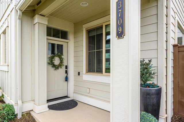 view of entrance to property