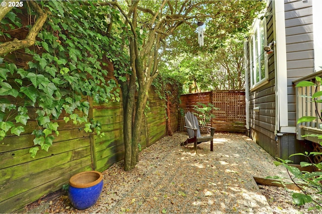 2176 NW Everett St Unit 1, Portland, OR 97210 - view of yard