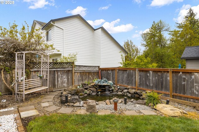1273 SE Williams Ave, Gresham, OR 97080 - view of yard featuring a fenced backyard