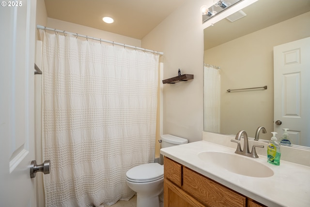 5419 Baden Way, Eugene, OR 97402 - full bath with vanity, a shower with shower curtain, and recessed lighting