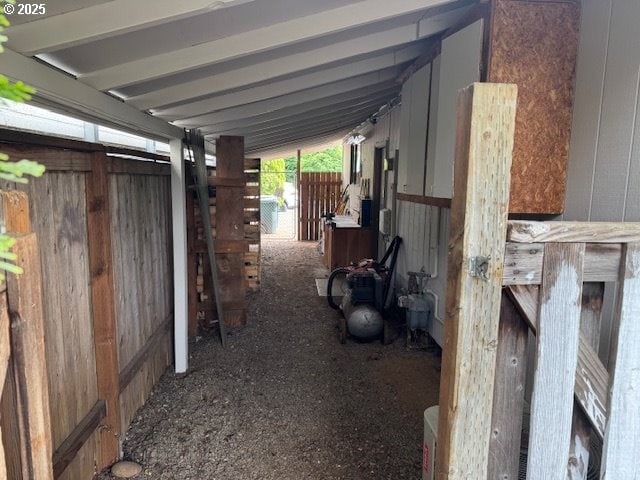 18622 SE Stephens Cir, Portland, OR 97233 - view of horse barn