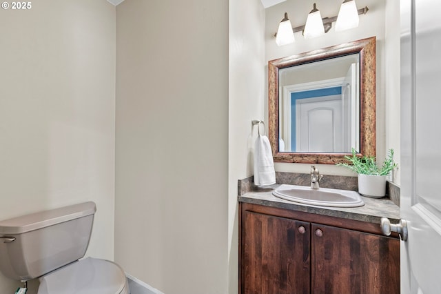 380 Mountaingate Dr, Springfield, OR 97478 - half bath featuring toilet and vanity