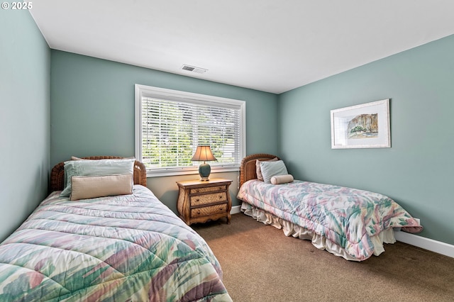 380 Mountaingate Dr, Springfield, OR 97478 - bedroom with carpet and baseboards