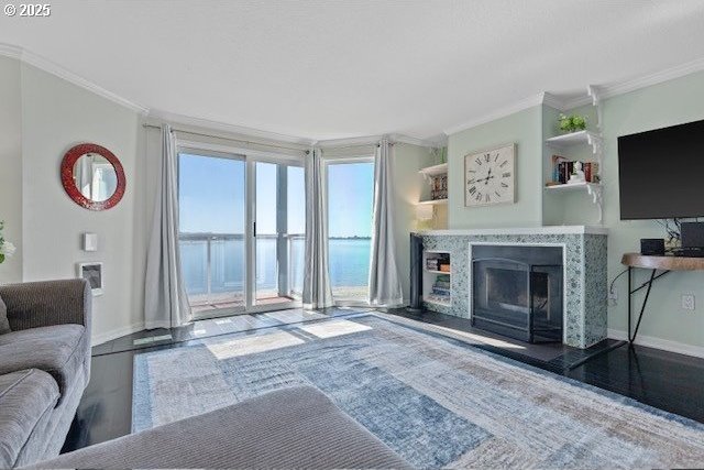 living room featuring crown molding