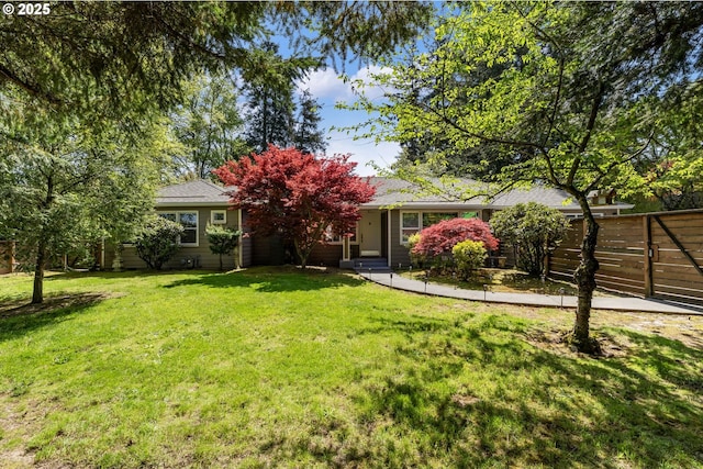 5200 SW Scholls Ferry Rd, Portland, OR 97225 - view of front of home featuring fence and a front lawn