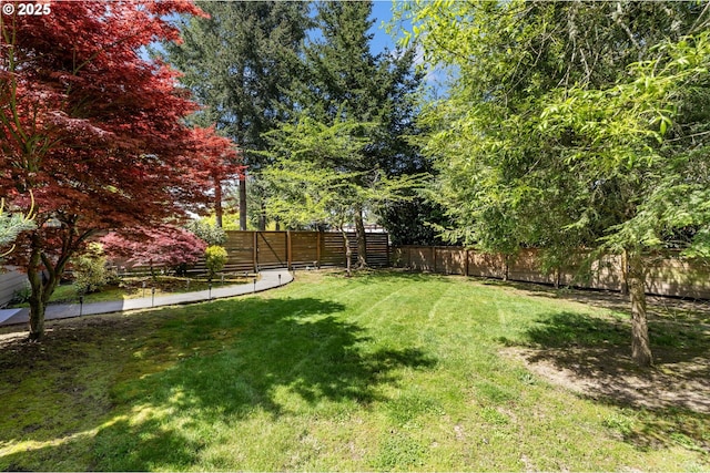 5200 SW Scholls Ferry Rd, Portland, OR 97225 - view of yard featuring a fenced backyard