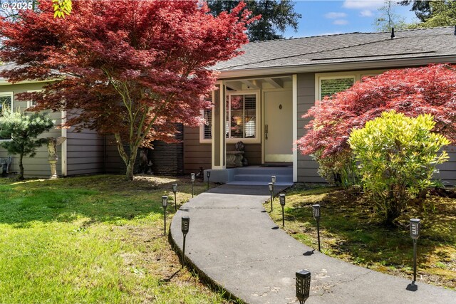 5200 SW Scholls Ferry Rd, Portland, OR 97225 - property entrance with a yard