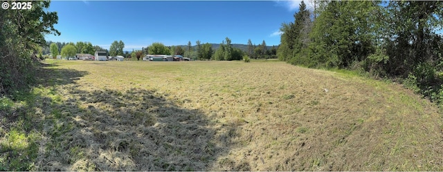 351 Pickett Ln, Canyonville, OR 97417