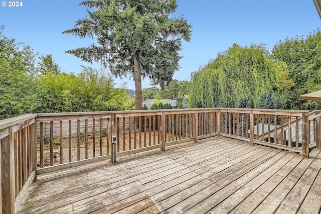 9116 N Willamette Blvd, Portland, OR 97203 - view of wooden terrace