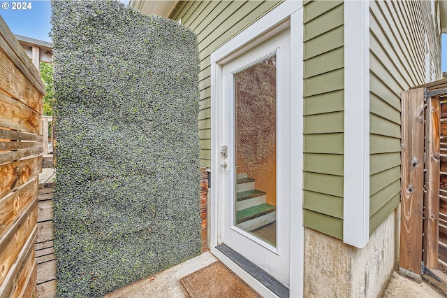 9116 N Willamette Blvd, Portland, OR 97203 - doorway to property