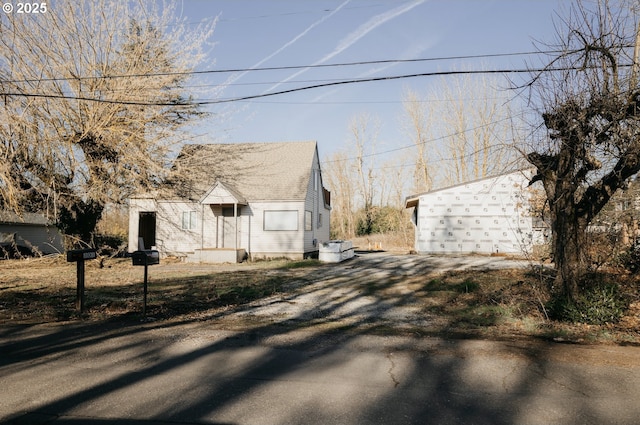 view of front of house