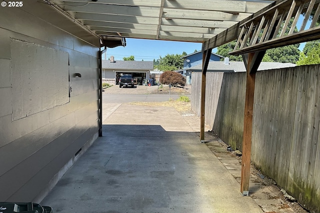 1082 Dondea St, Springfield, OR 97478 - view of patio / terrace