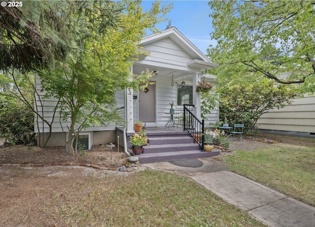 7814 N Wall Ave, Portland, OR 97203 - view of front of property with covered porch