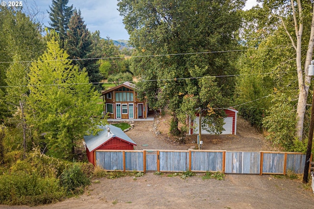 37459 Boulder Flat Ln, Halfway, OR 97834 - view of front of home with a wooded view