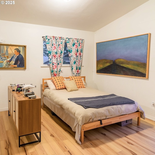 37459 Boulder Flat Ln, Halfway, OR 97834 - bedroom with light wood finished floors and baseboards