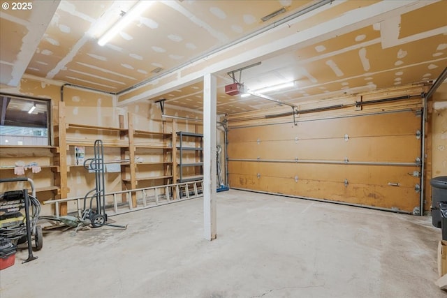 65257 E Sandy River Ln, Rhododendron, OR 97049 - garage with a garage door opener