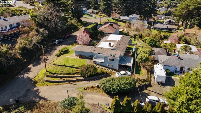 546 W Fir Ave, Coos Bay, OR 97420 - aerial view featuring a residential view