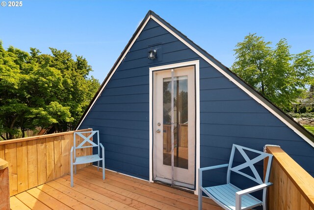 view of outbuilding