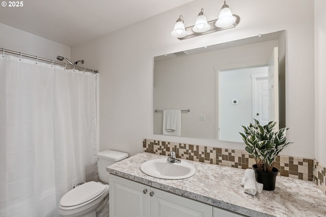 202 Edgewater Dr, Carson, WA 98610 - bathroom featuring tasteful backsplash, vanity, and a shower with curtain