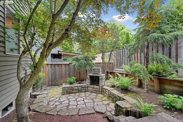 3578 NW Gerritz Ter, Portland, OR 97229 - fenced backyard with a patio