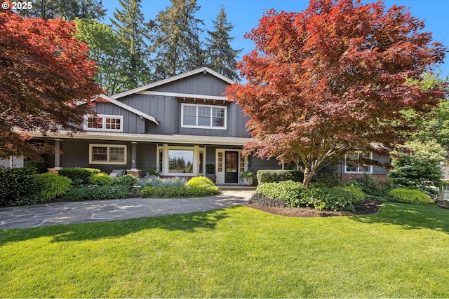2550 Dellwood Dr, Lake Oswego, OR 97034 - view of front facade featuring a front lawn and covered porch