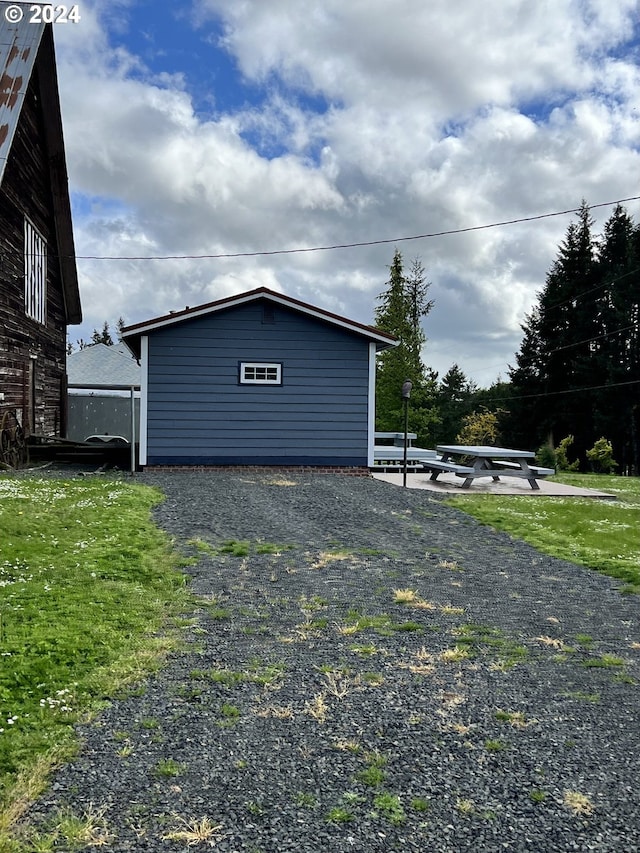 view of property exterior