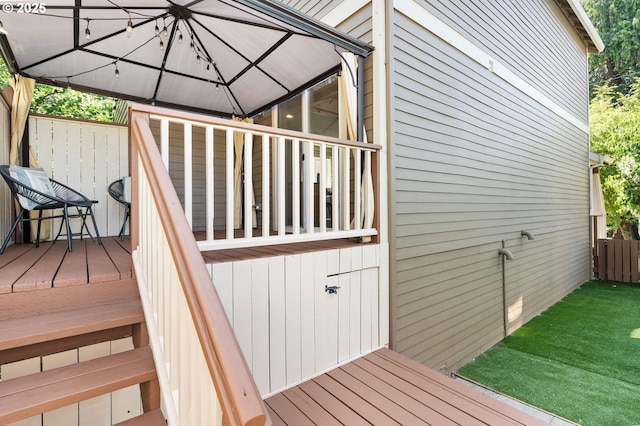 511 NE Skidmore St, Portland, OR 97211 - deck featuring a gazebo