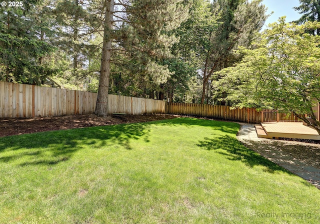 10262 SE 99th Dr, Happy Valley, OR 97086 - view of yard featuring a wooden deck