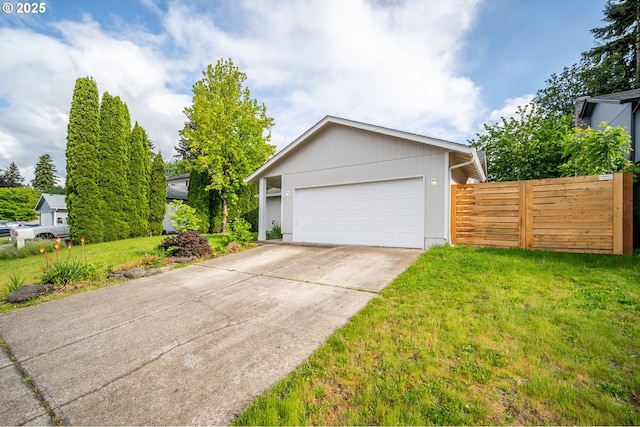 10705 NE 90th St, Vancouver, WA 98662 - view of front facade with concrete driveway and an attached garage