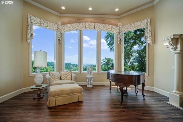 7947 Lavender Ln, Turner, OR 97392 - sitting room featuring ornamental molding, wood finished floors, recessed lighting, and baseboards
