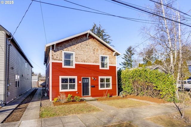 view of front property