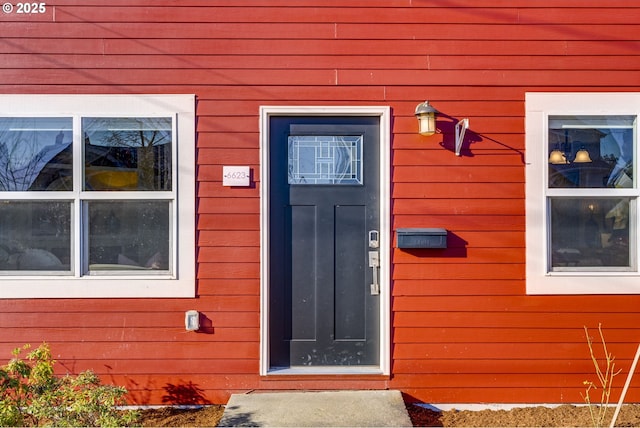 view of property entrance