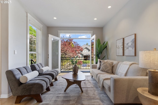 2452 NW Pettygrove St, Portland, OR 97210 - living room featuring recessed lighting