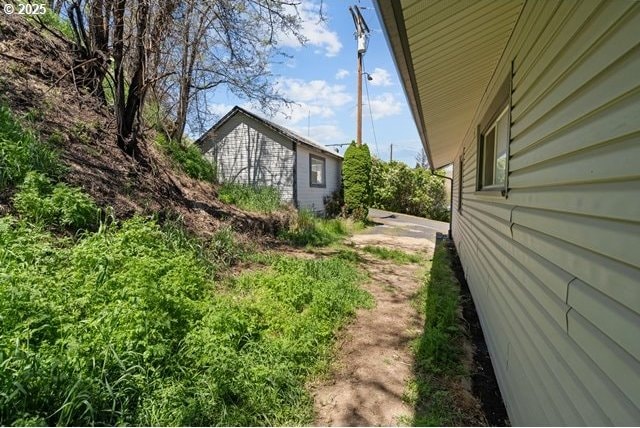 view of side of property