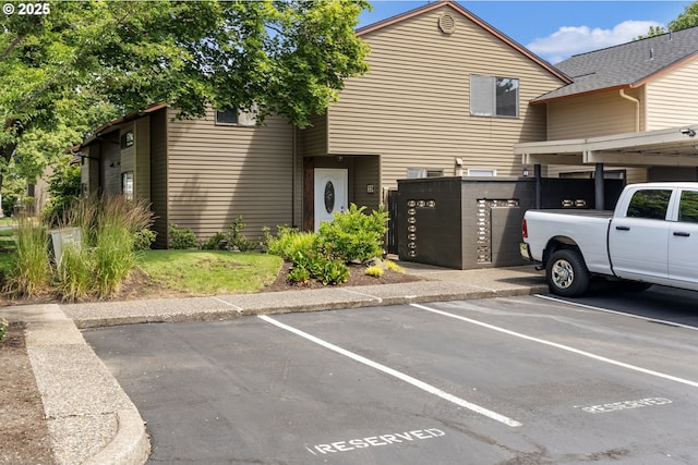 224 N Hayden Bay Dr, Portland, OR 97217 - view of property exterior with uncovered parking